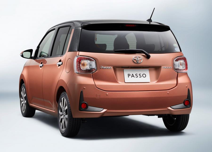  Toyota Passo Moda 2018 года  (фото 3 из 7)